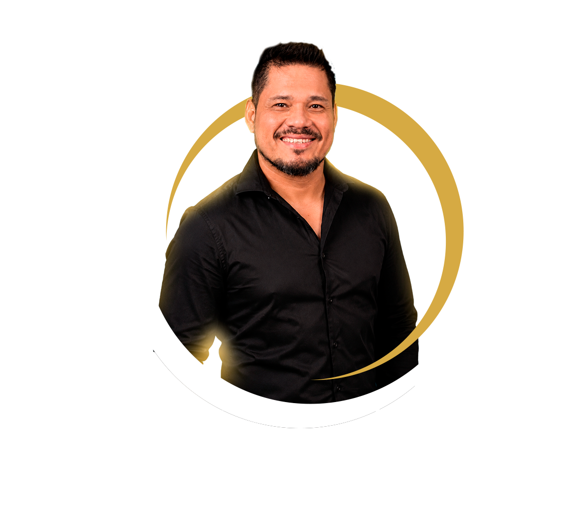 Francisco Costa — Especialista em Química Capilar